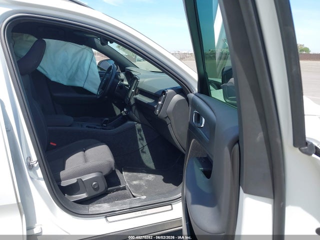 Volvo Ex40 Core, Twin Motor, Fully Electric