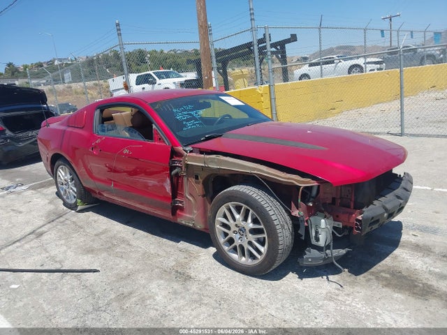 Salvage Ford Mustang Image