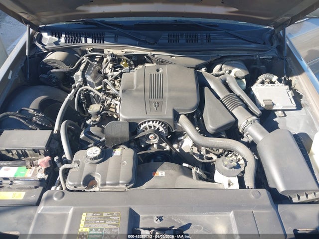 Ford Crown Victoria Standard