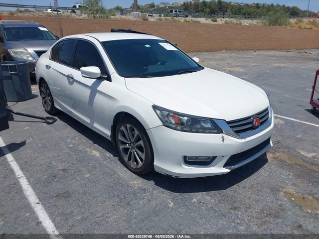 Salvage Honda Accord Image
