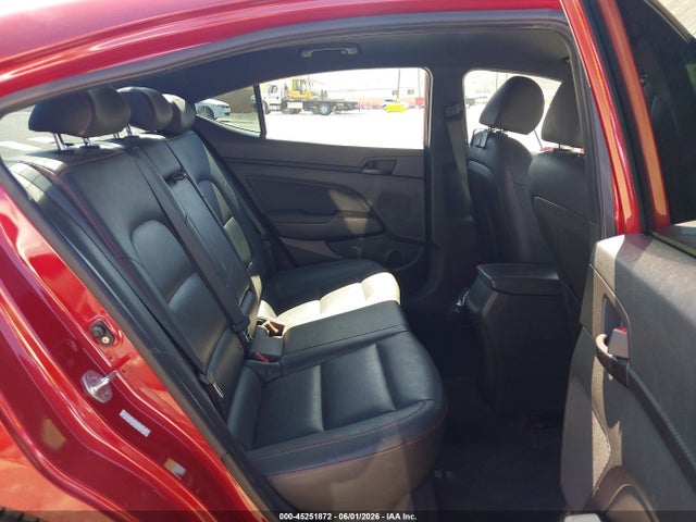 Hyundai ELANTRA Sport