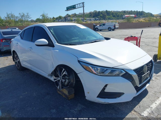Salvage Nissan Sentra Image