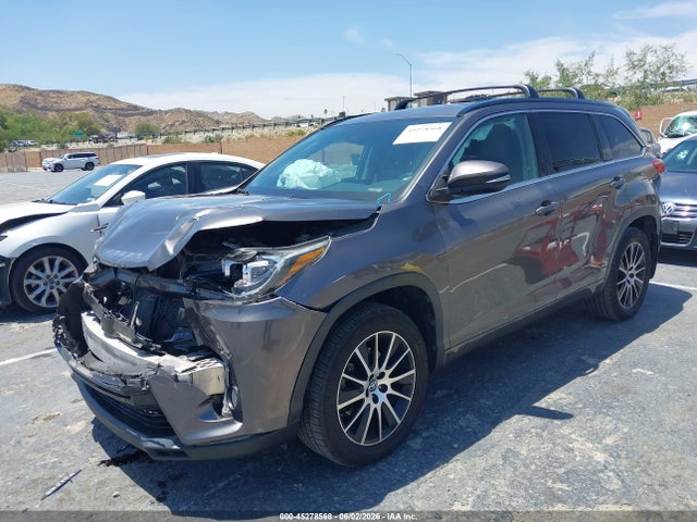 Toyota Highlander Se