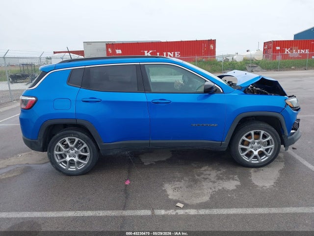 Jeep Compass Latitude Lux 4x4