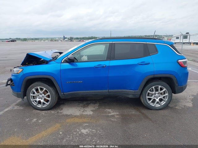 Jeep Compass Latitude Lux 4x4