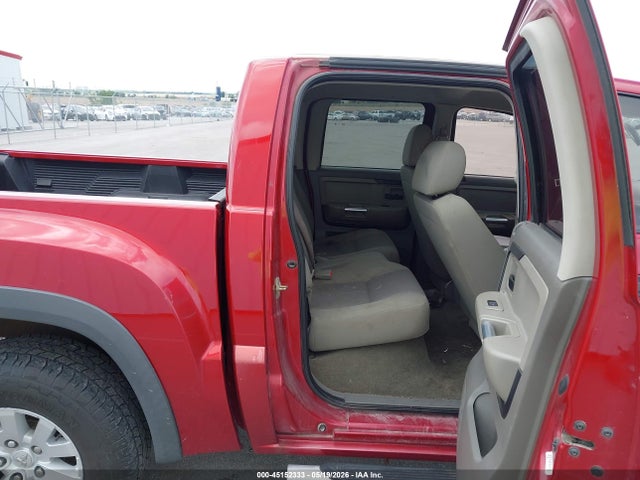Mitsubishi Raider Duro Cross V6