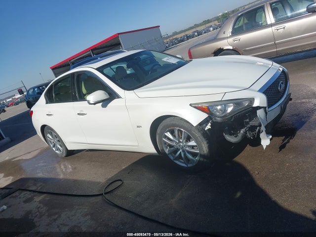 INFINITI Q50 2.0t Premium