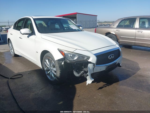 INFINITI Q50 2.0t Premium