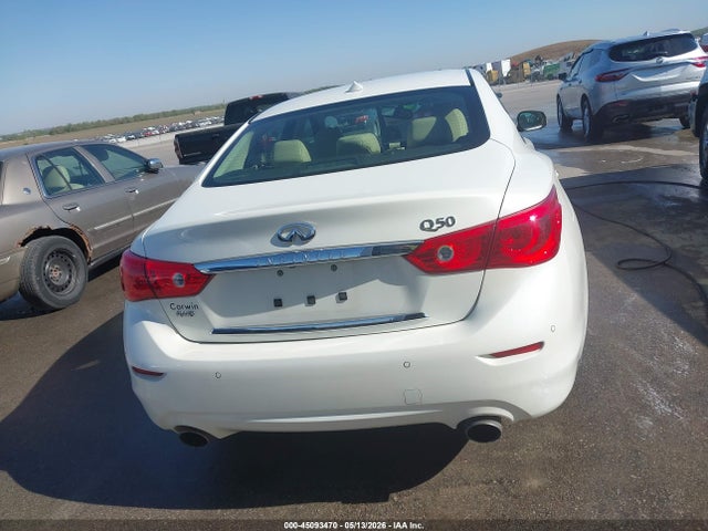 INFINITI Q50 2.0t Premium