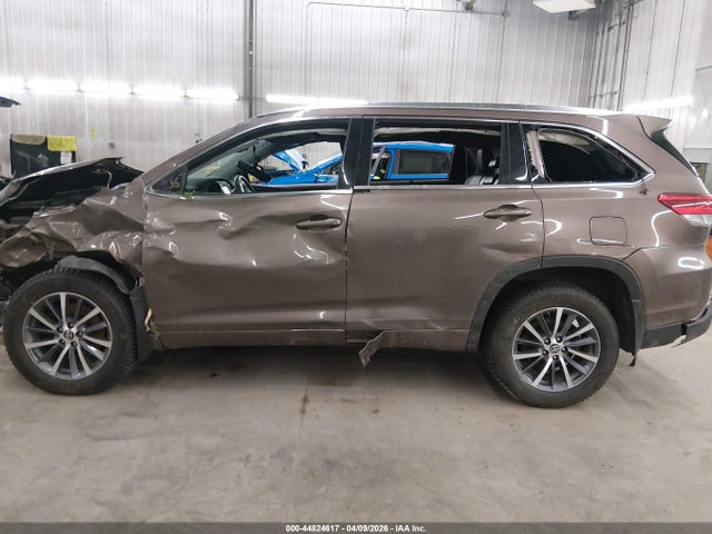Toyota Highlander Xle