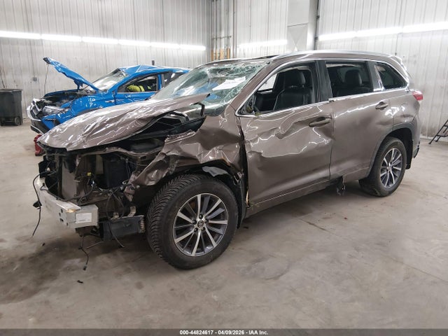 Toyota Highlander Xle