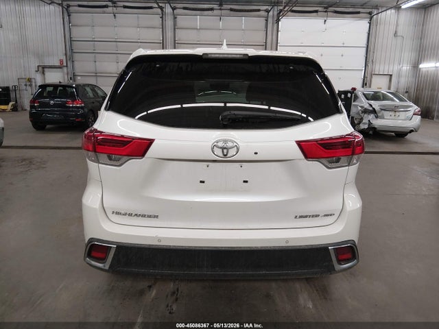 Toyota Highlander Limited Platinum