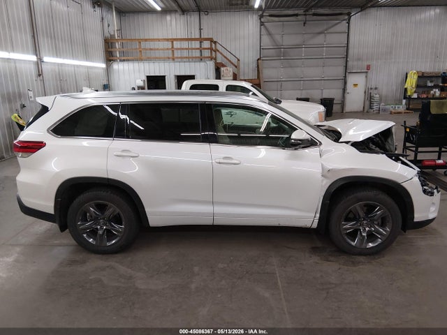 Toyota Highlander Limited Platinum