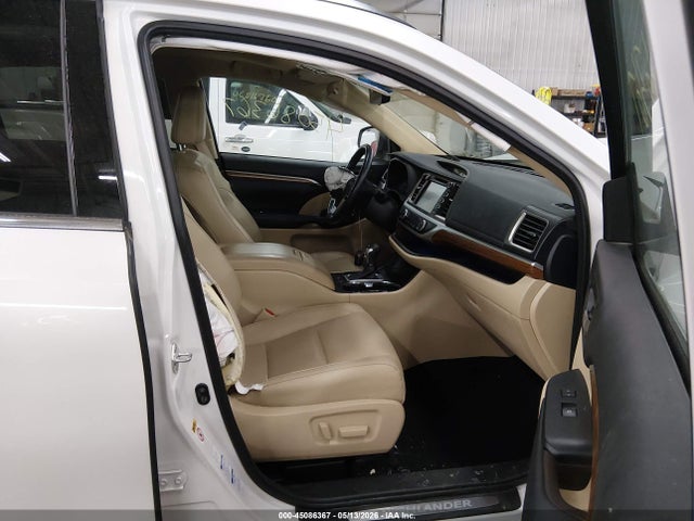 Toyota Highlander Limited Platinum