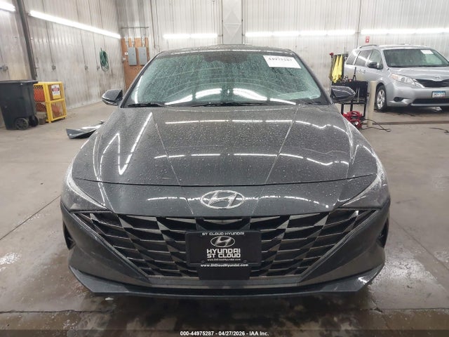 Hyundai ELANTRA Limited