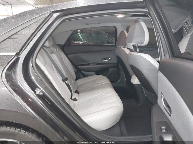 Hyundai ELANTRA Limited