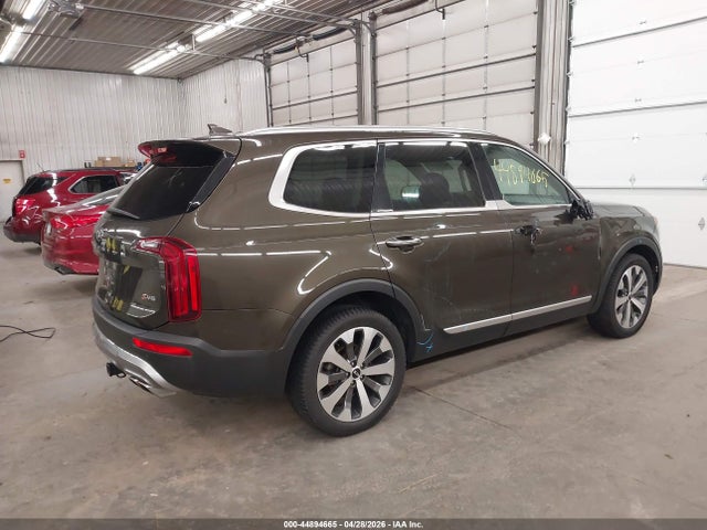 Kia Telluride S