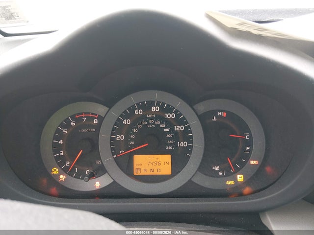 Toyota RAV4 Base V6