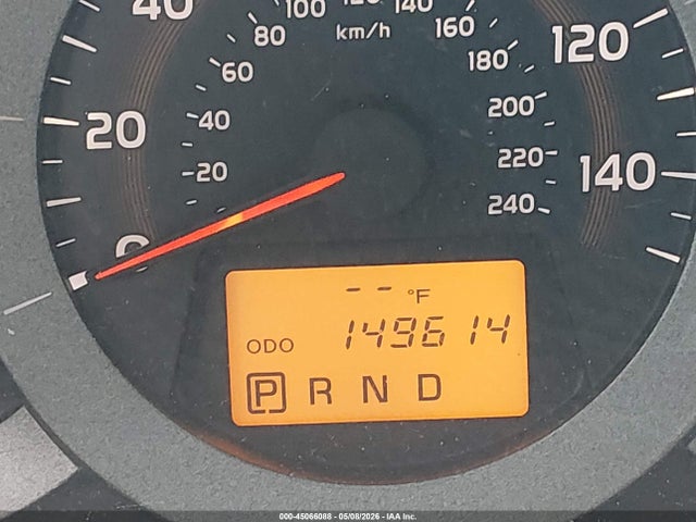 Toyota RAV4 Base V6