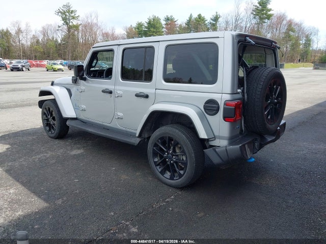 Jeep Wrangler Sahara 4xe