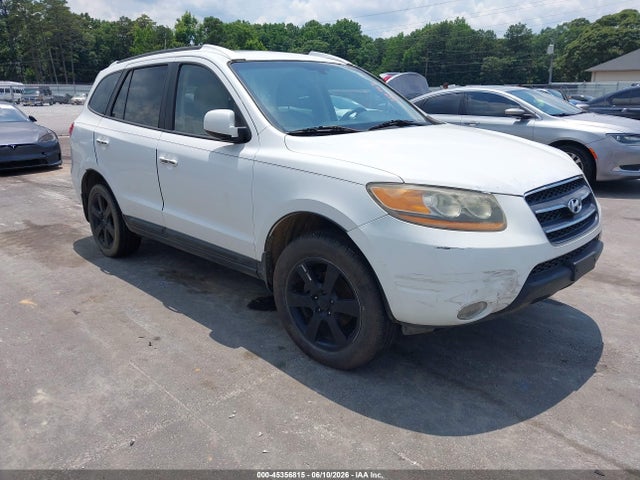 Salvage Hyundai SANTA FE Image
