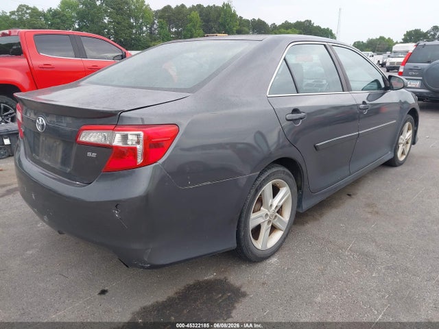 Toyota Camry Se