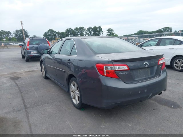 Toyota Camry Se