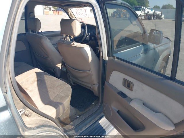 Toyota 4Runner Sr5