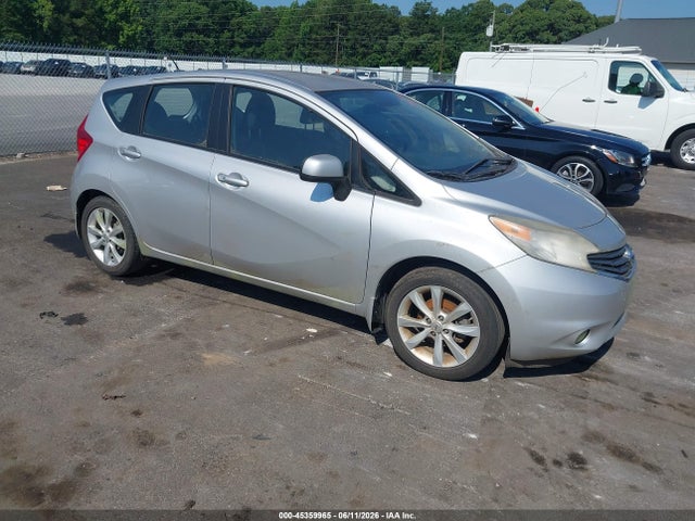 Salvage Nissan Versa Image