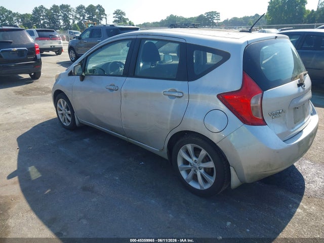 Nissan Versa Sv