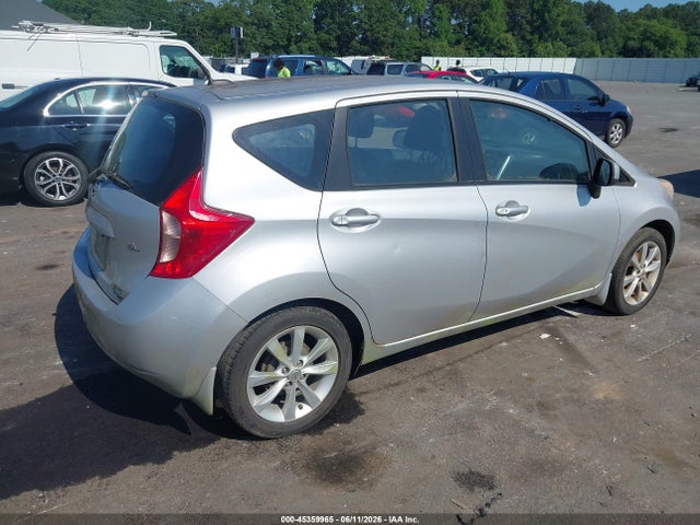 Nissan Versa Sv