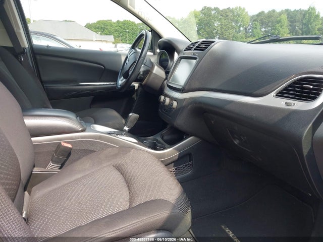 Dodge Journey Sxt