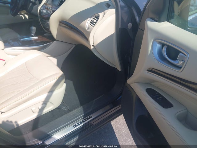 INFINITI Qx