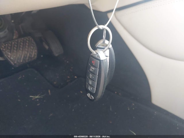 INFINITI Qx