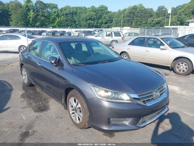 Salvage Honda Accord Image
