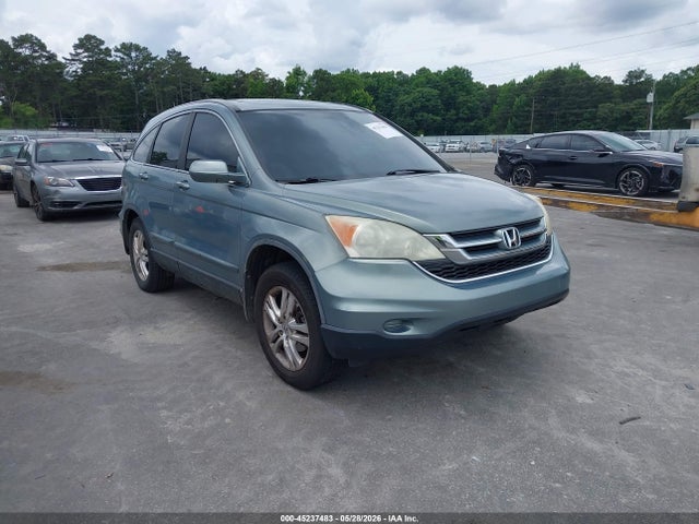 Salvage Honda CR-V Image