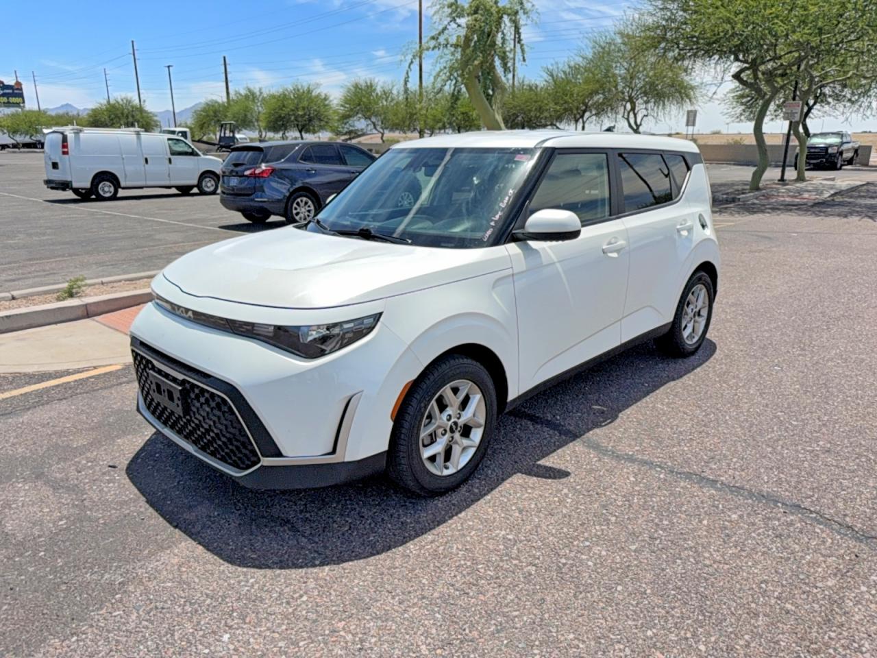 Kia Soul Lx