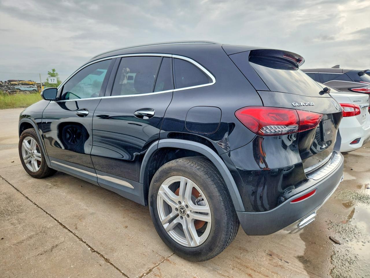 Mercedes-Benz GLA 250