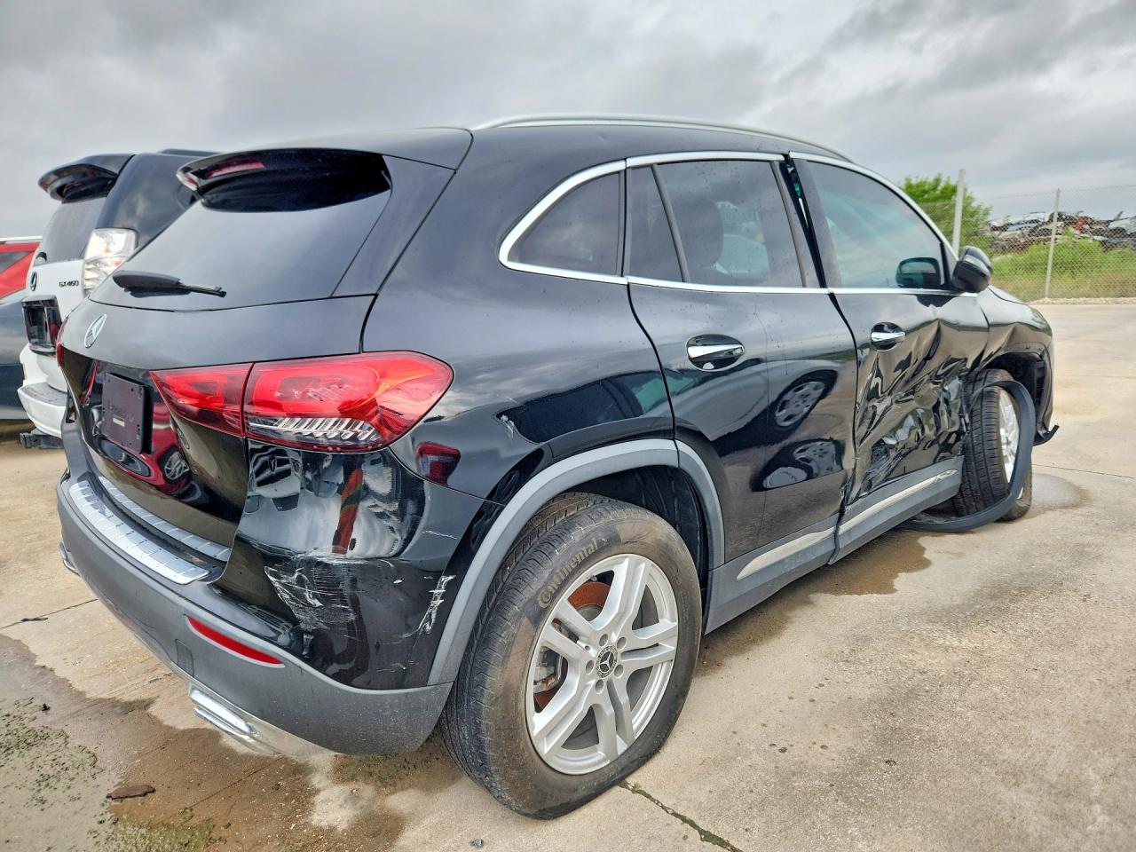 Mercedes-Benz GLA 250