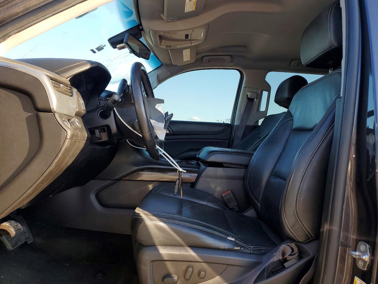 Chevrolet Suburban C1500 Ls