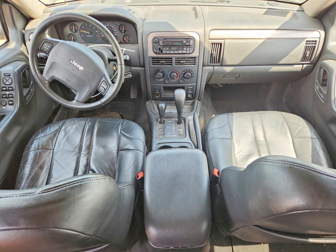 Jeep Grand Cherokee Laredo