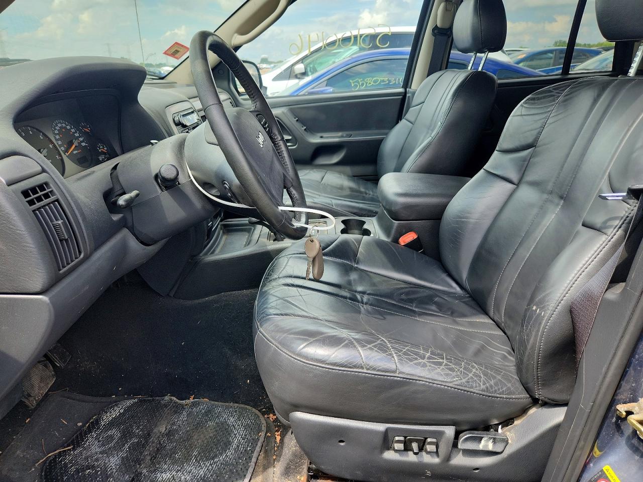 Jeep Grand Cherokee Laredo
