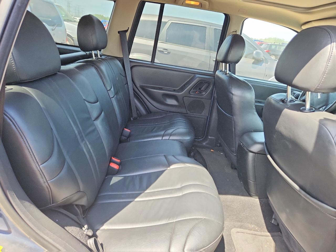 Jeep Grand Cherokee Laredo