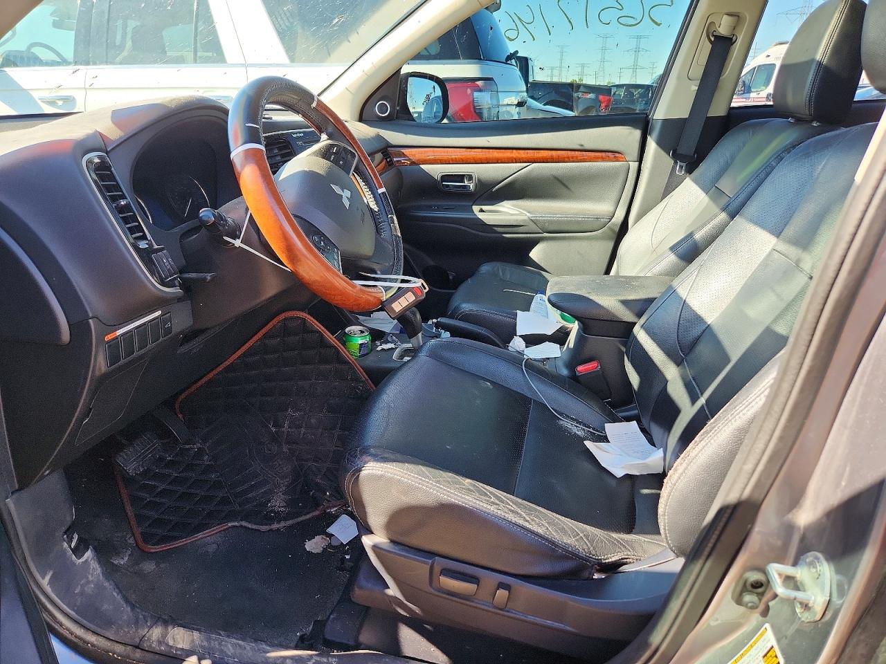 Mitsubishi Outlander Se