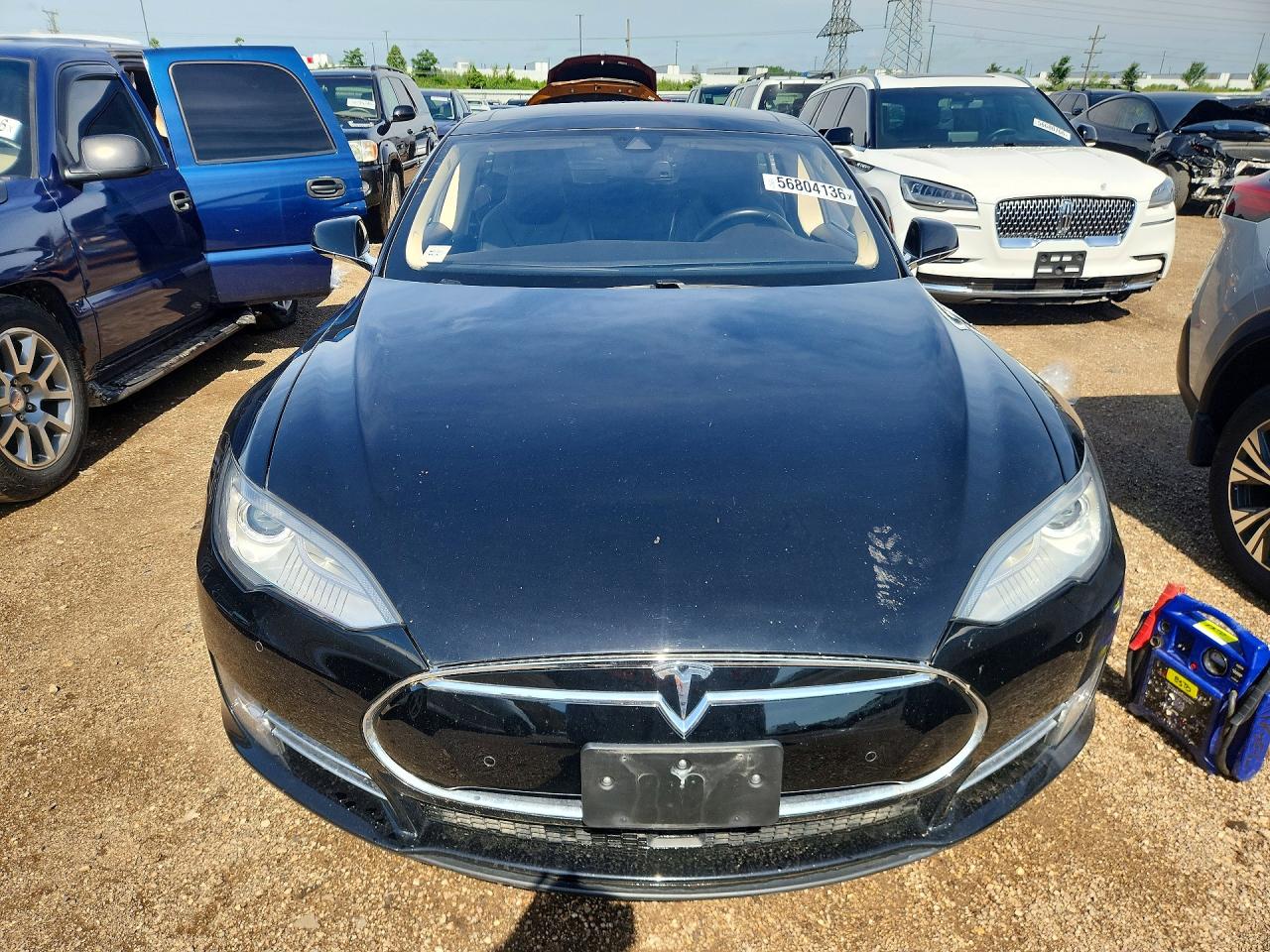 Tesla Model S 85