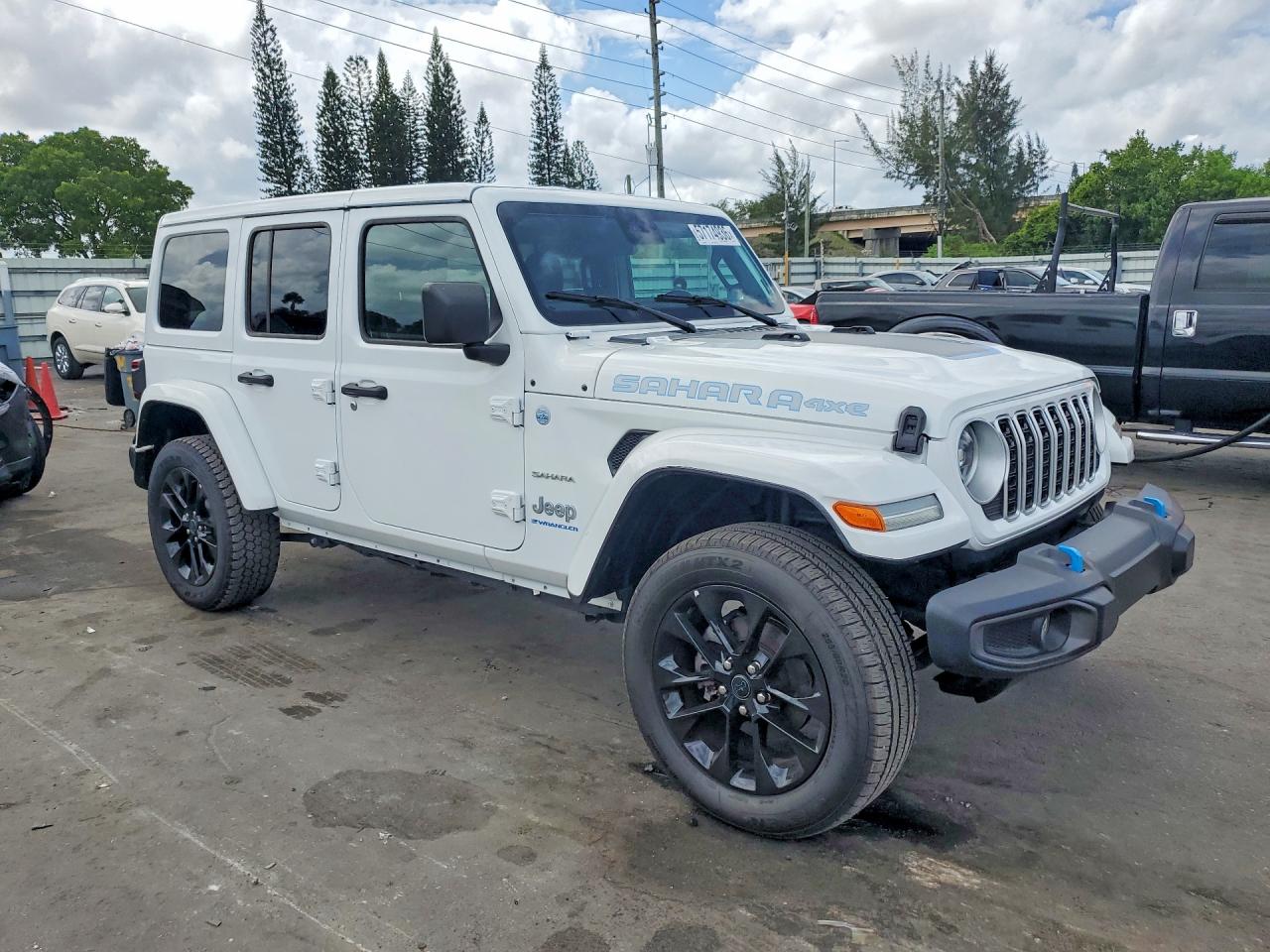 Jeep Wrangler Sahara 4xe