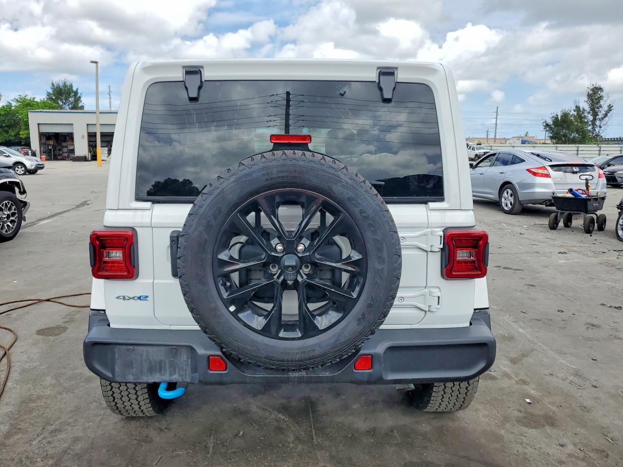 Jeep Wrangler Sahara 4xe