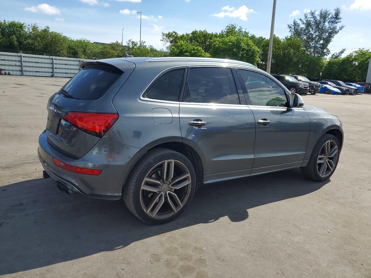 Audi Sq Prestige