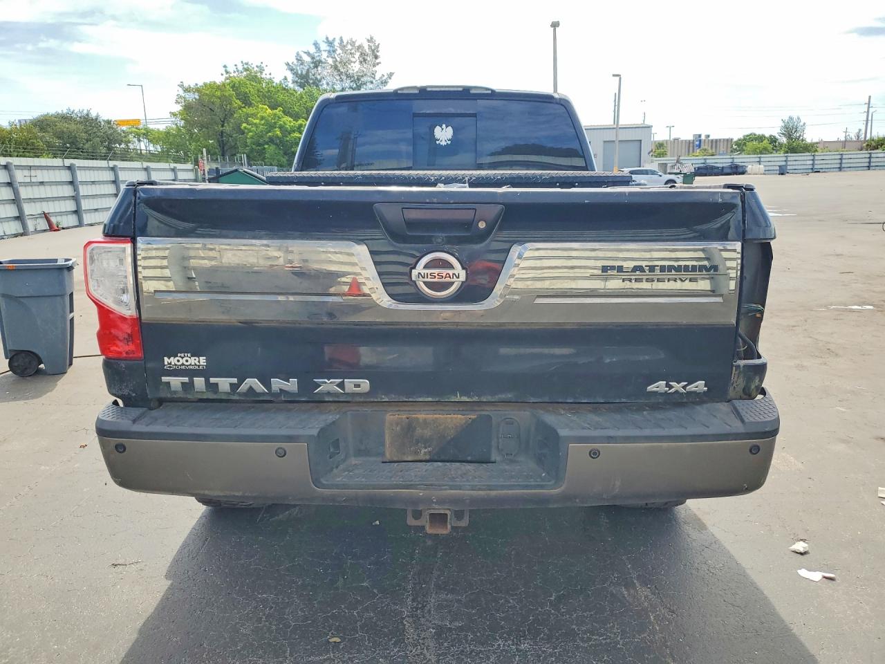 Nissan Titan Platinum Reserve