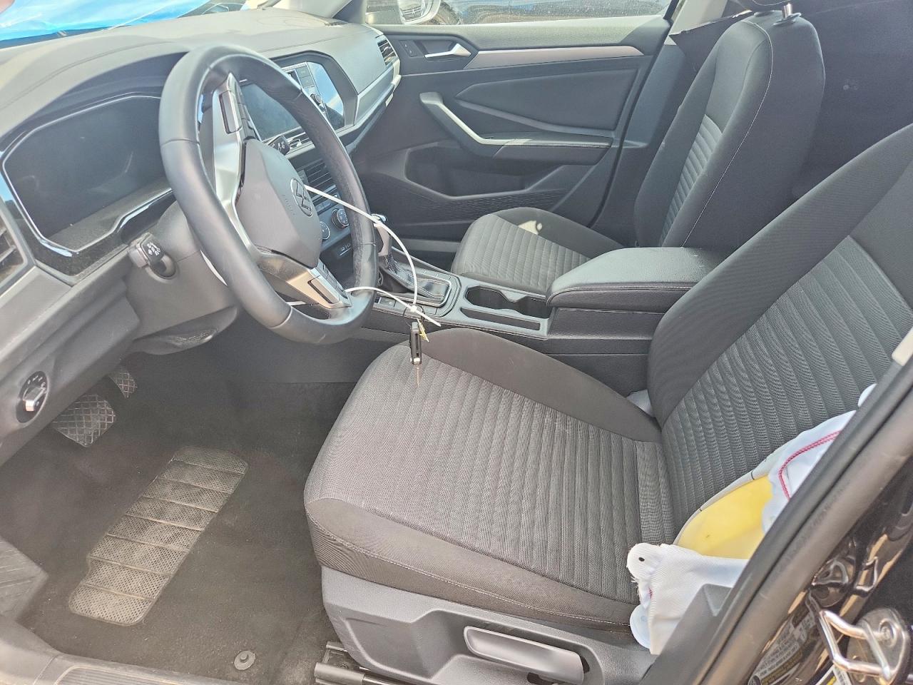 Volkswagen Jetta S